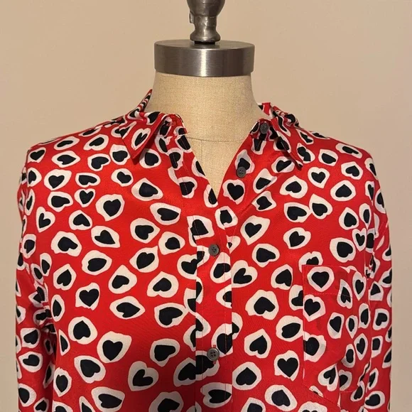 J Crew Classic-fit boy shirt in silk heart print size 10 - Picture 3 of 8